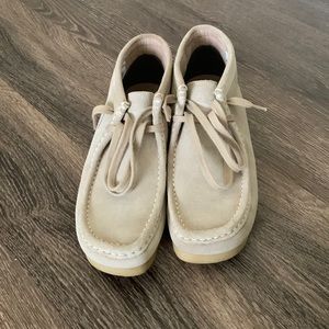 Clarks mens moccasin style shoe